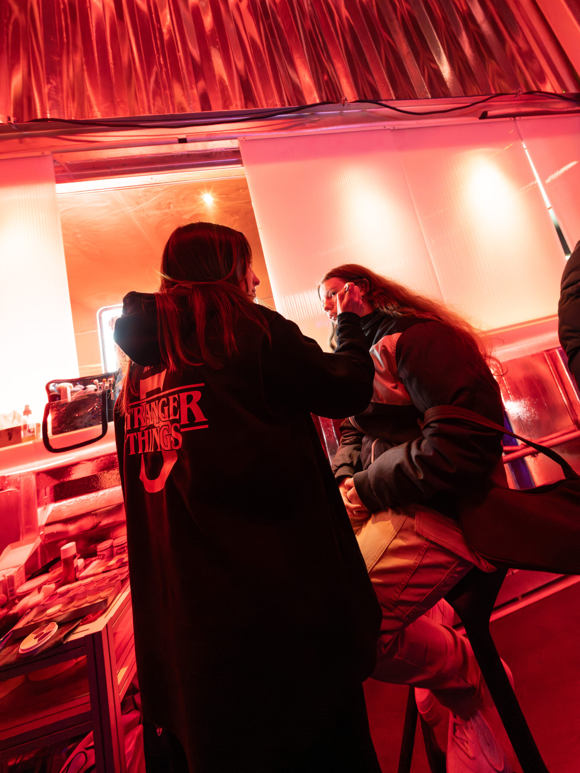 Schminken in der Main Hall für Stranger Things