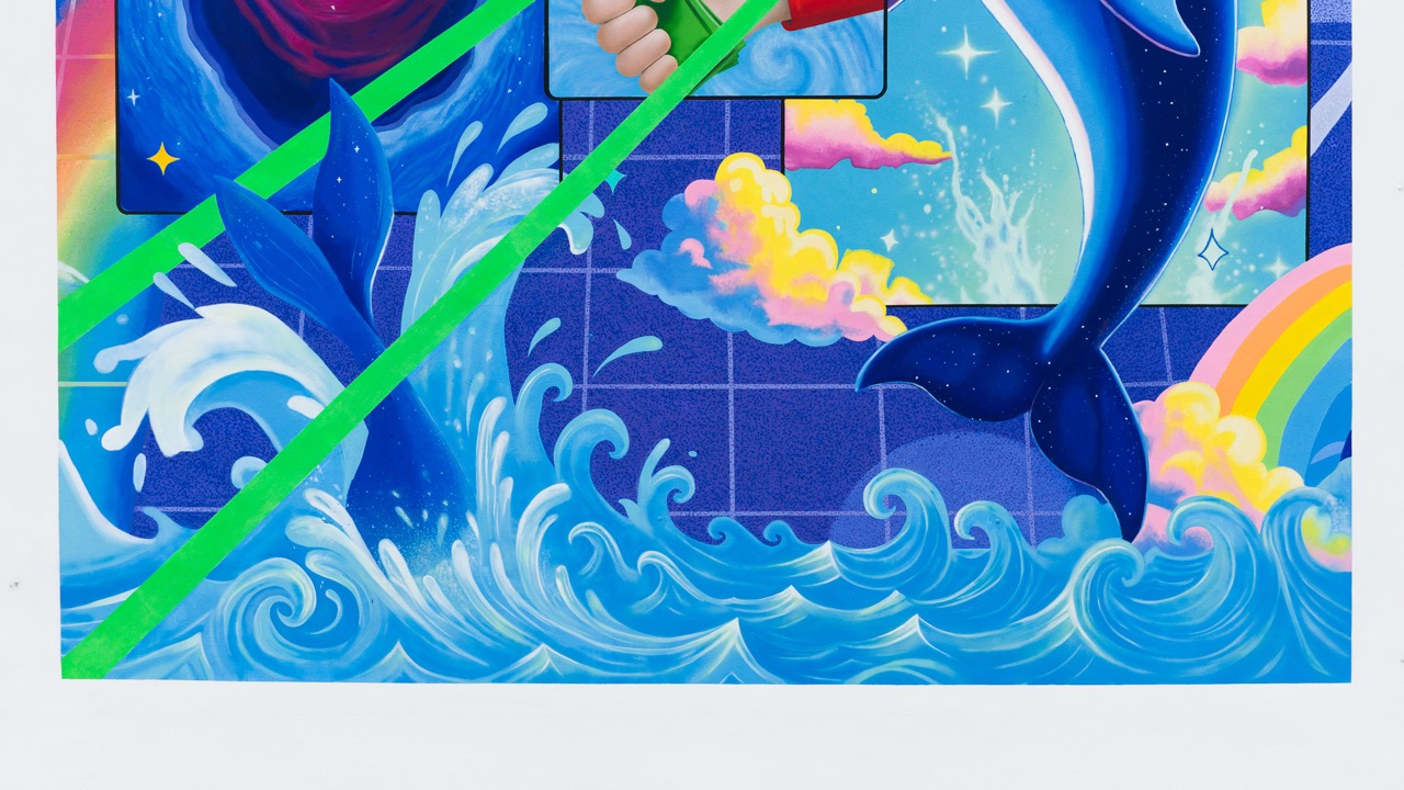 Detail des unteren Bereichs des Murals mit dynamischen Wasserwellen, einem Delfin und leuchtenden Farbverläufen im surrealen Stil.